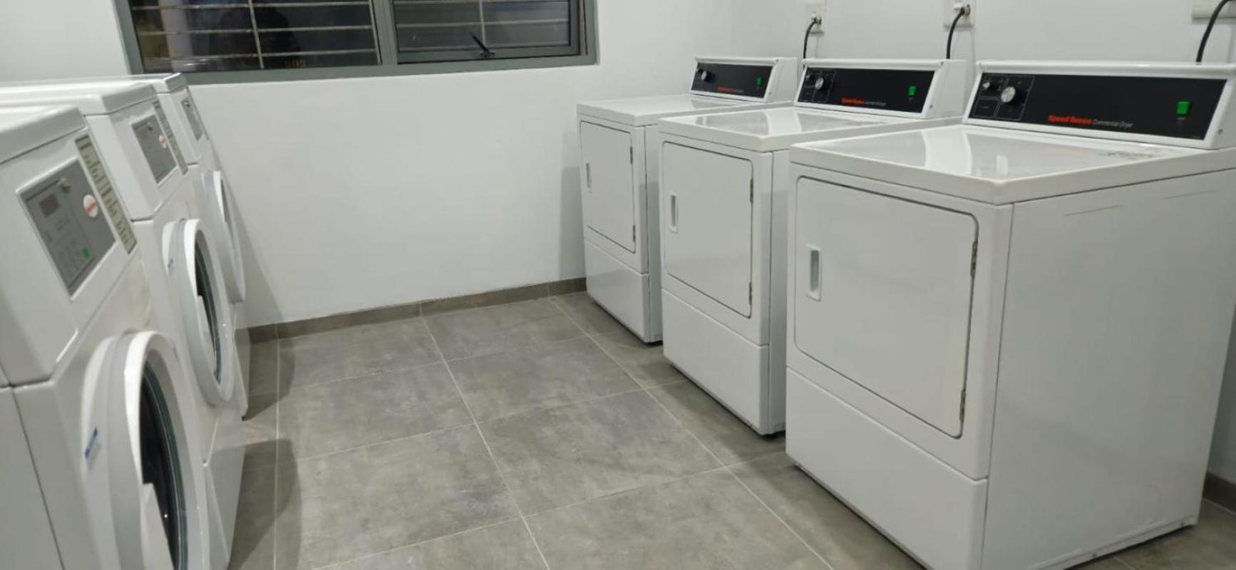 Infinity 602 Apartment